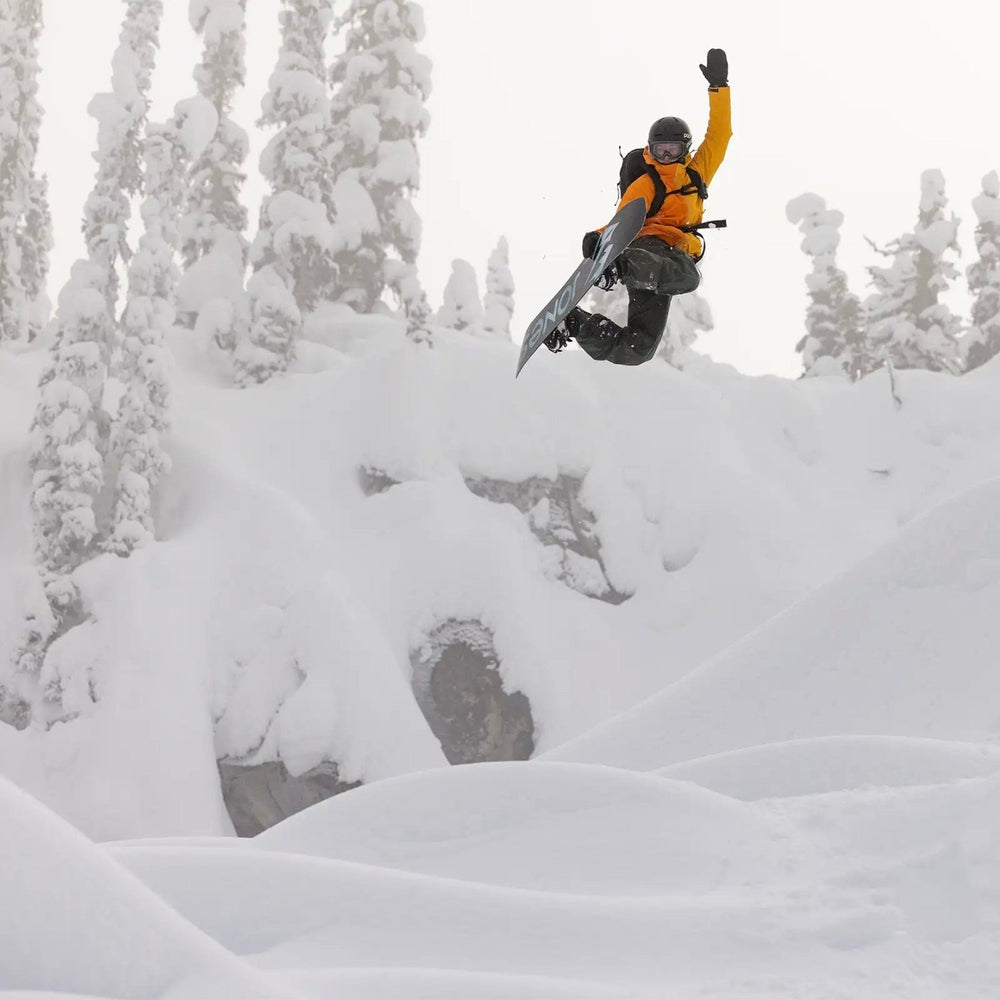 Jones Women's Flagship Snowboard